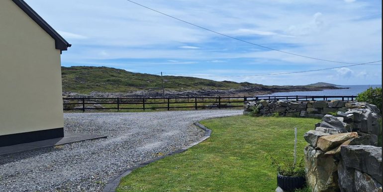 self catering holiday apartment errislannan clifden (2)