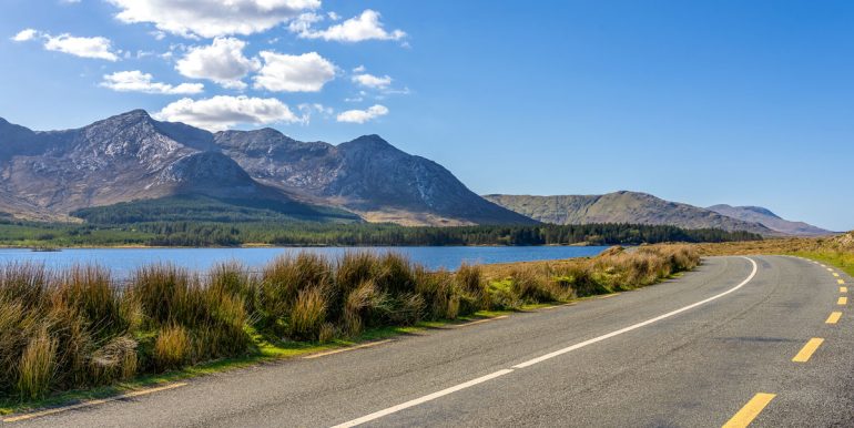 wild atlantic way vacation rental connemara galway ireland (5)