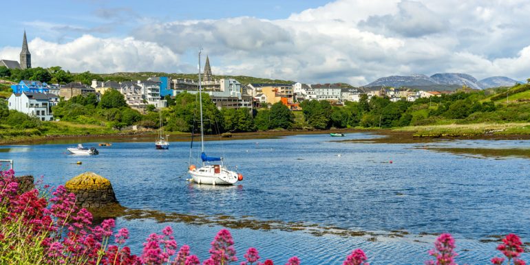 vacation rentals clifden connemara love connemara cottages (1)